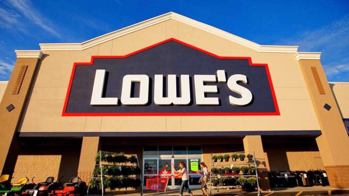 Lowes Hours and Locations