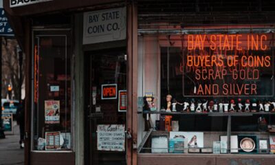 Neon Signage for Boutique Stores